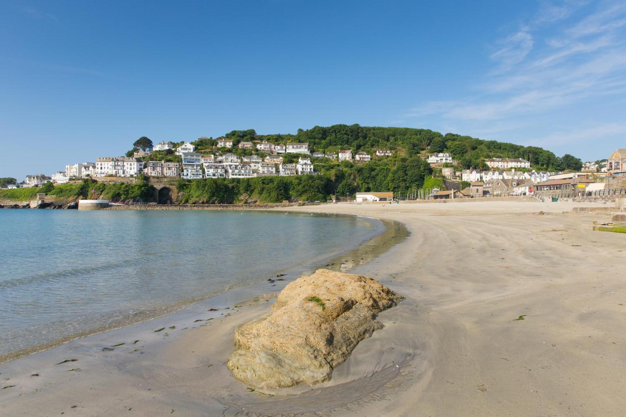 Historic Osborne House Very Close To The Beach Villa Looe Exterior foto